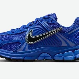 Nike Zoom Vomero 5 Women NWT